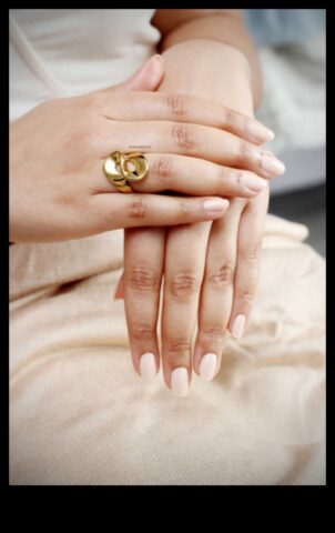 Τολμηρά δαχτυλίδια κάνουν μια εντυπωσιακή δήλωση με το στυλ σας