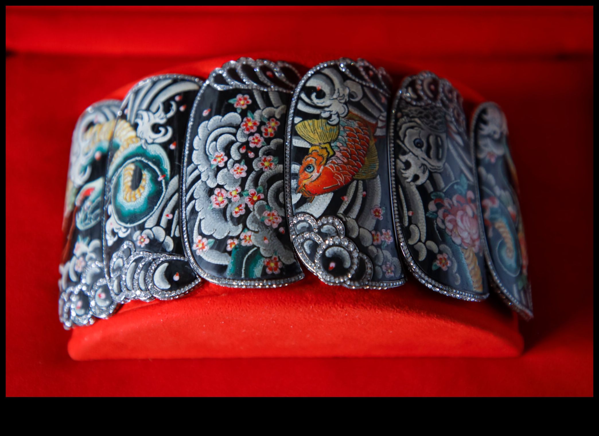 Modern Mosaics: Piecing Together the Latest Jewelry Trends