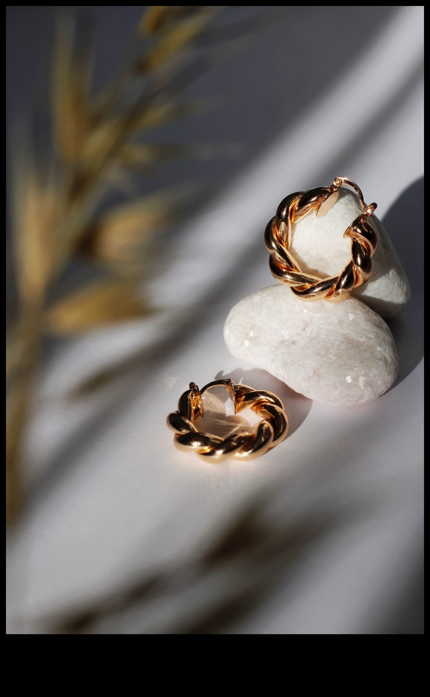 Pure Sophistication: Μινιμαλιστικά κοσμήματα για αβίαστη ομορφιά