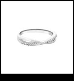 Πλούσιο Oasis Βυθιστείτε στην υπερβολή των πολυτελών δαχτυλιδιών μας