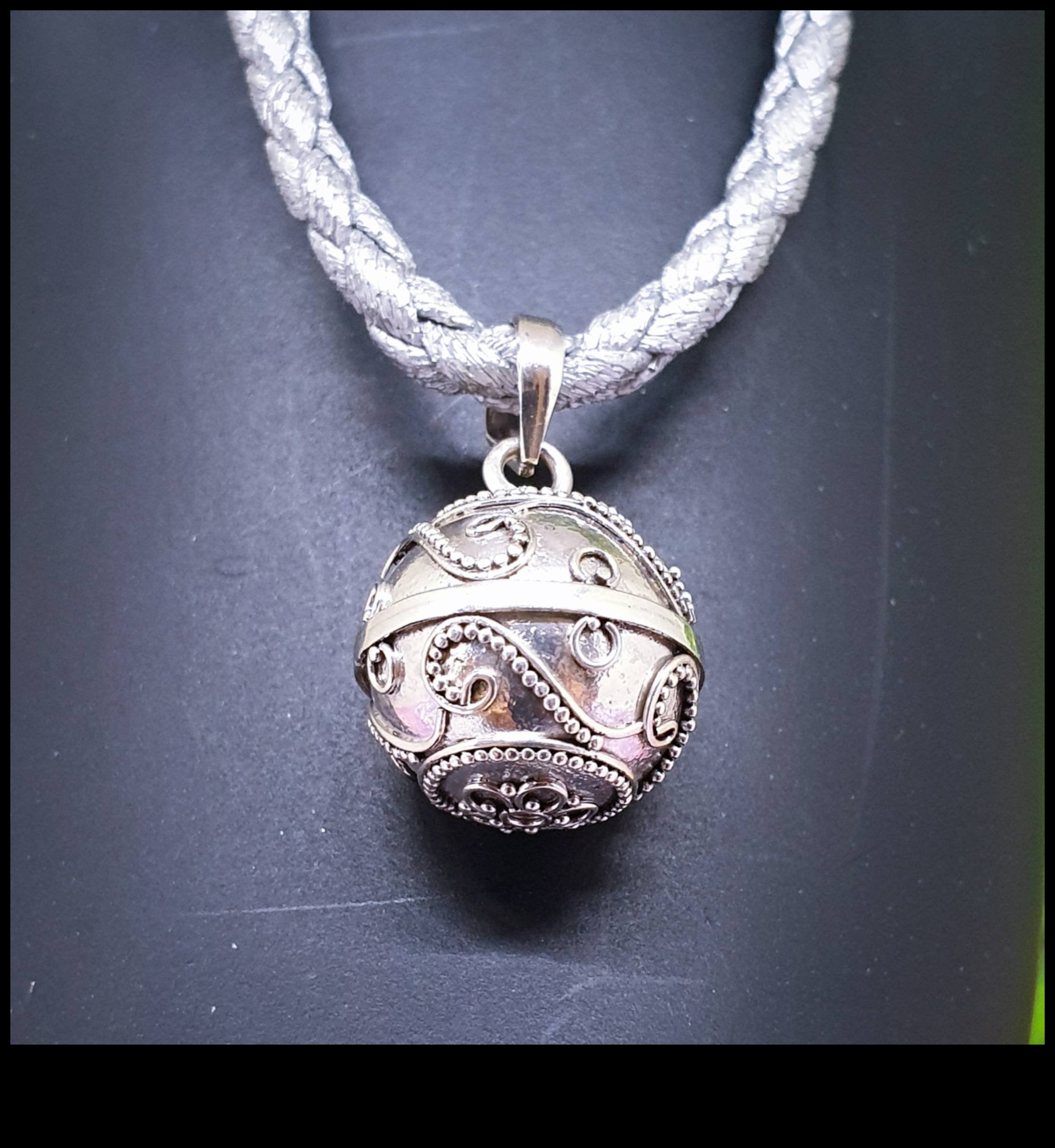 Harmony in Silver A Symphony of Chokers for Every Melody 5 Harmony in Silver: Βρείτε τη μελωδία σας στην Silver Symphony of Our Chokers