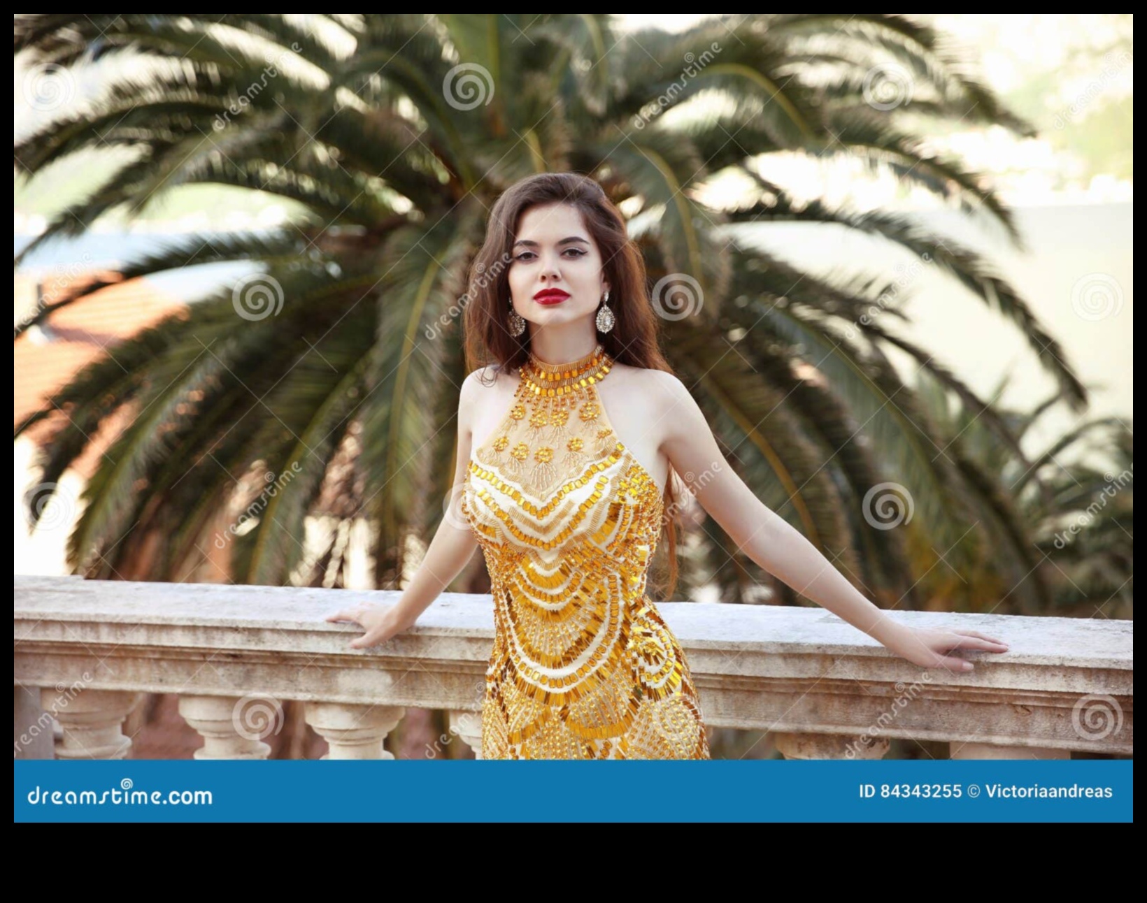 Golden Glamour: Illuminate Your Style in Luxury