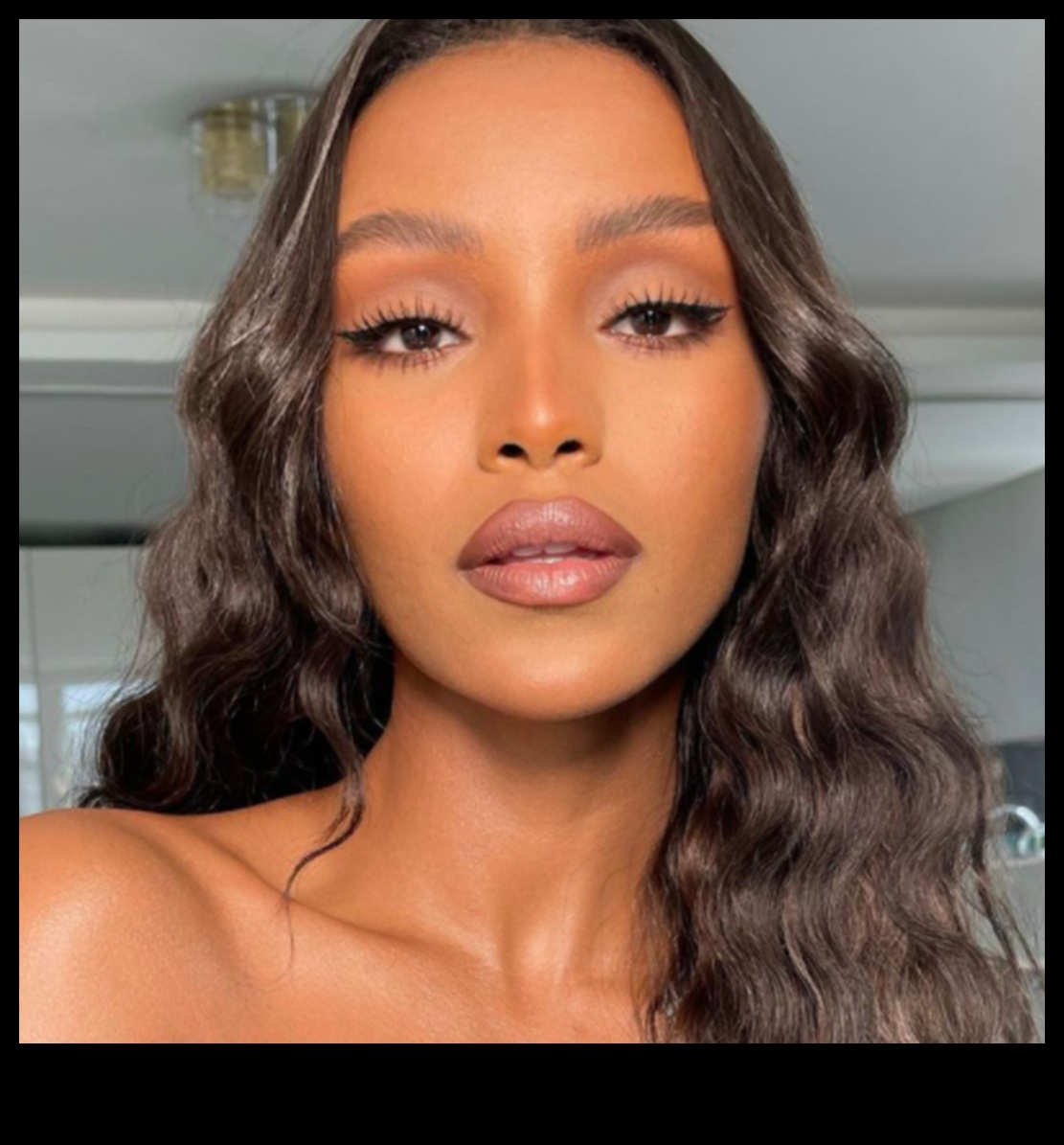 Η δύναμη των ουδέτερων αποκτήστε απαλή και φυσική εμφάνιση με το Highlighter 2 The Power of Neutrals: Επίτευξη μιας απαλής και φυσικής εμφάνισης με highlighter