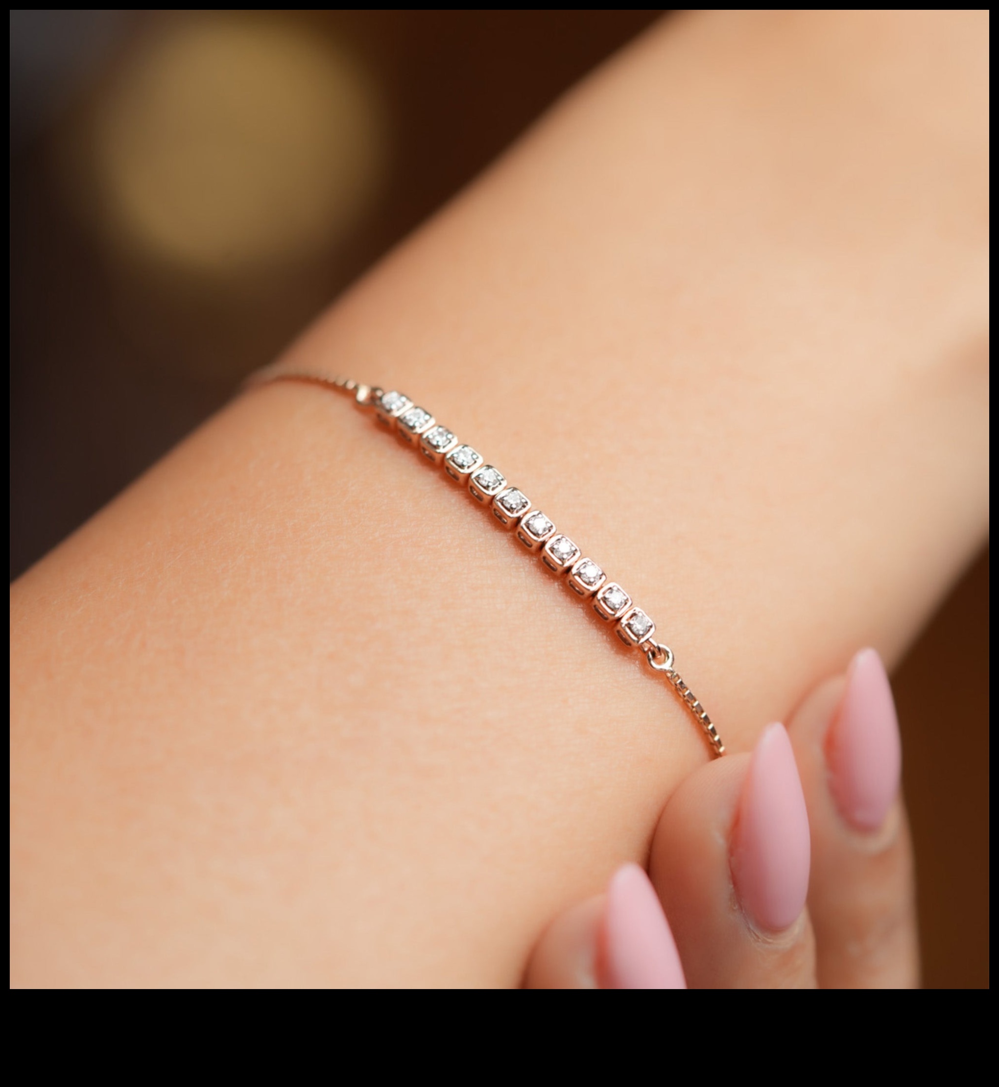 Eternal Elegance Μια διαχρονική συλλογή από βραχιόλια για κάθε περίσταση 2 Eternal Elegance: Διαχρονική ομορφιά σε κάθε σκέλος της συλλογής βραχιολιών μας